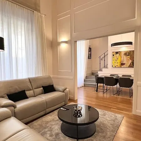 Charming Penthouse Near Duomo Διαμέρισμα Φλωρεντία