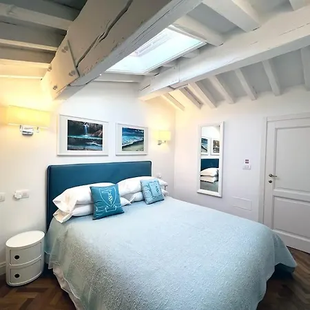 Charming Penthouse Near Duomo * Φλωρεντία