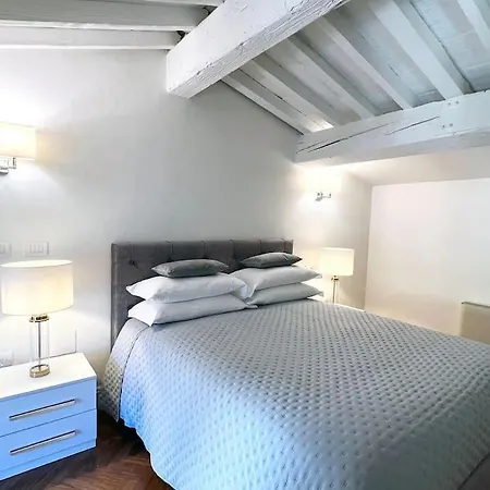 Charming Penthouse Near Duomo Διαμέρισμα Φλωρεντία